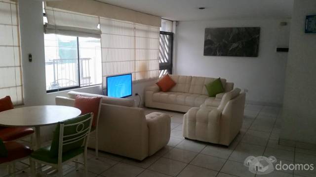 Room fully furnished in Surco