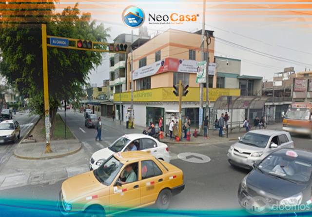 NEOCASA VENDE: Local Comercial en cruce de Av. CANADA y Av. SANTA CATALINA.