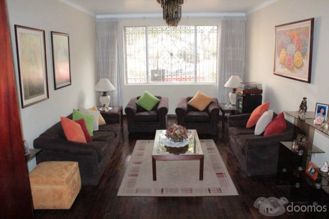 Casa en Venta - Cercado de Lima US$ 275,000