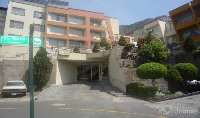 Venta Departamento en La Molina. 97mt2 + cochera. 3 habitaciones y cuarto de servicio + balcón vista panorámica