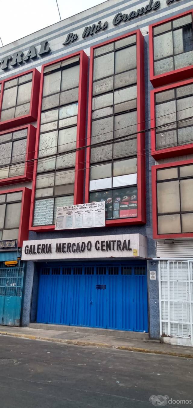 ALQUILO STAND COMERCIAL EN GALERIA MERCADO CENTRAL A 950 SOLES